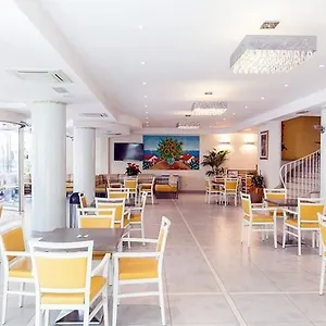 https://corallo-gatteo-a-mare.emilia-romagnahotels.net