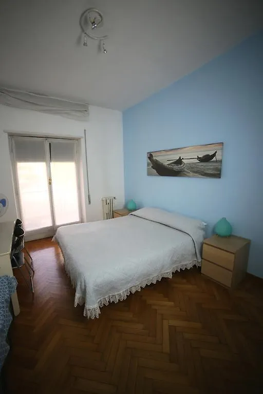 Guest house Affittacamere Eur Arcobaleno